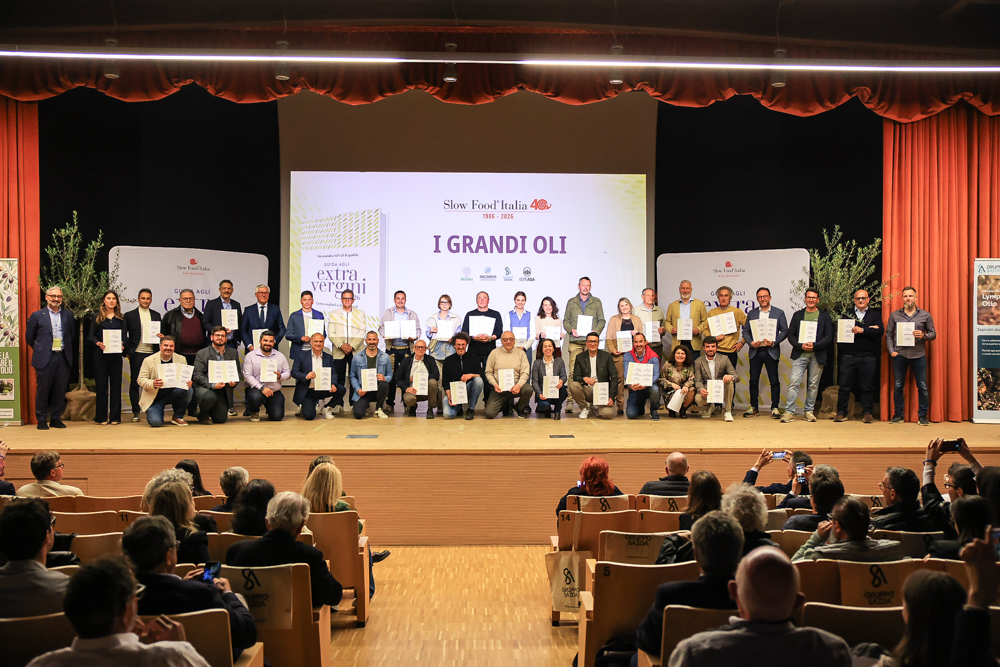 Festa dell’Olio di Torri del Benaco 2026: Montanaro 1938 tra i Protagonisti della Guida Slow Food